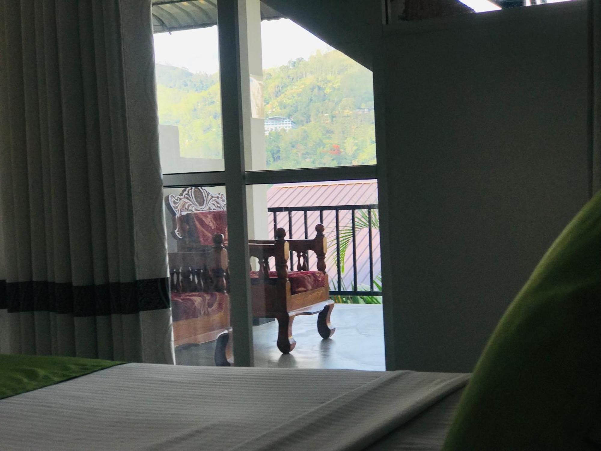 Ella Jayamali Homestay Eksteriør billede